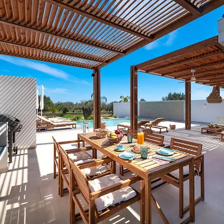 Luna Llena Вилла Афанту